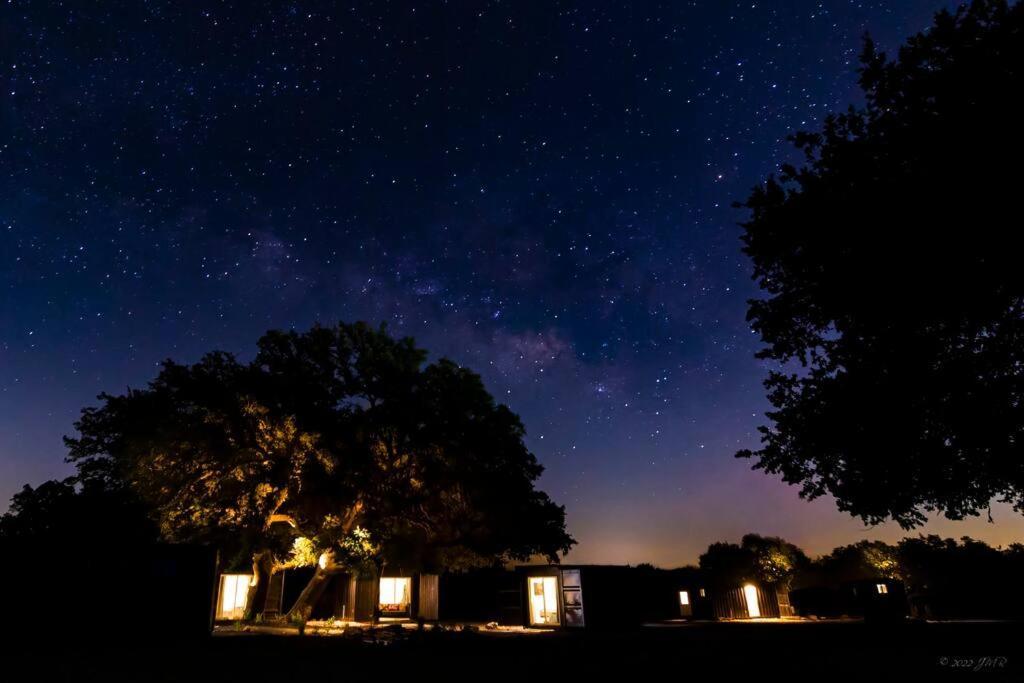 The Container Retreat @ 290 Wine Trail #9 Get Away Today! Hye Extérieur photo